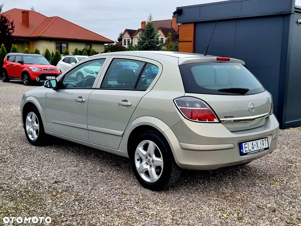 Opel Astra 1.6 Cosmo - 7