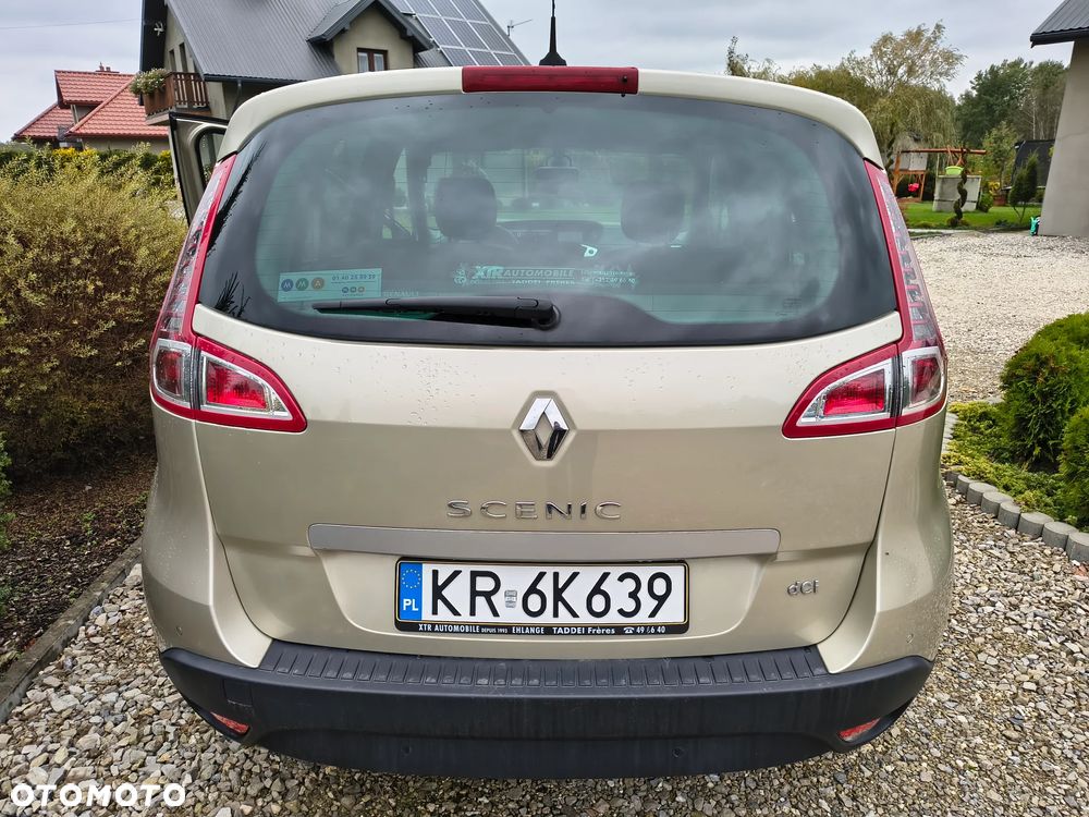 Renault Scenic 2.0 dCi FAP Privilege - 5