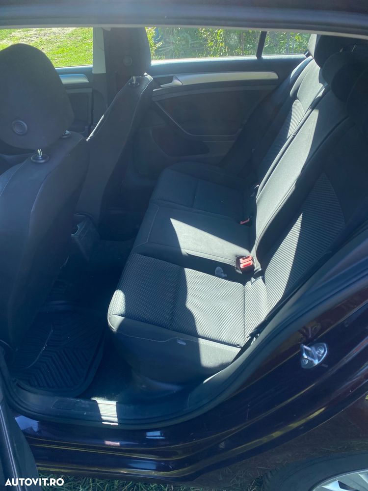 Volkswagen Golf 1.6 TDI DPF Trendline - 5