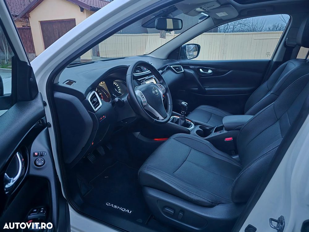 Nissan Qashqai 1.5 DCI TEKNA+ - 8