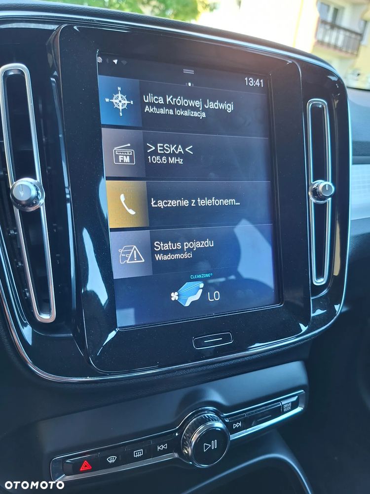 Volvo XC 40 D4 AWD Geartronic Momentum - 31