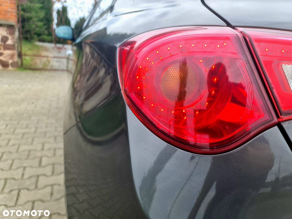 Alfa Romeo Giulietta 1.4 TB 16V Multiair Collezione - 23