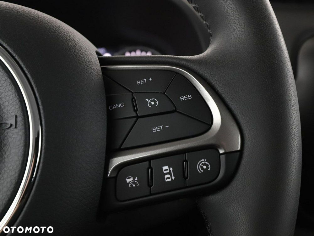 Jeep Renegade 1.5 GSE T4 48V e-Hybrid Automatik Longitude - 31