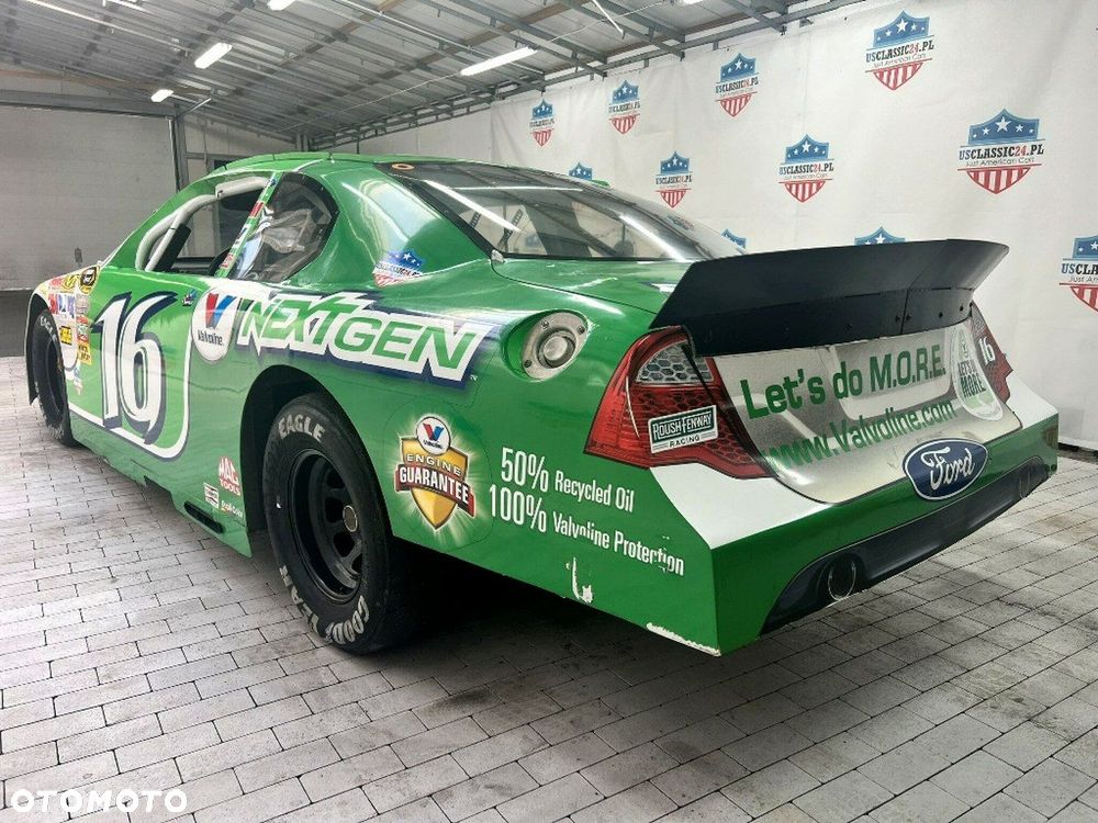 Ford Fusion - 7