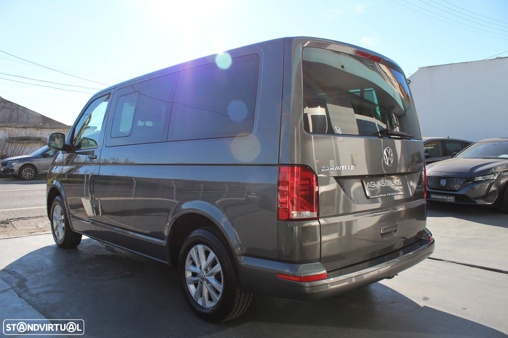 VW Caravelle 2.0 TDI Comfortline DSG - 4