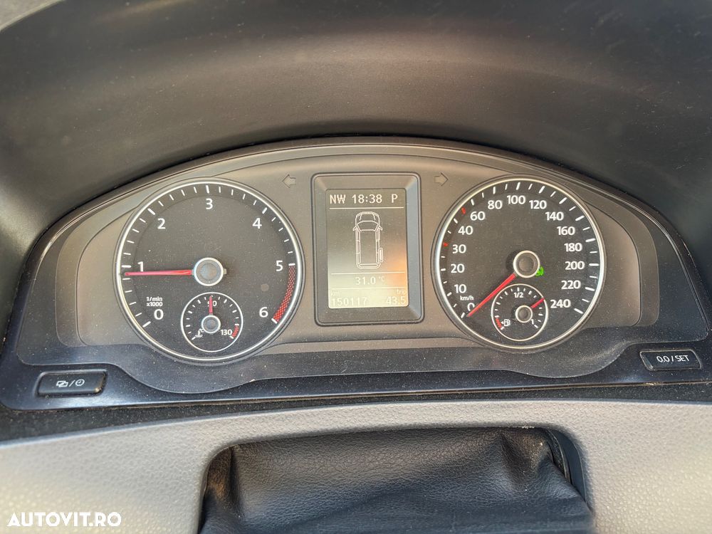 Volkswagen Transporter - 16