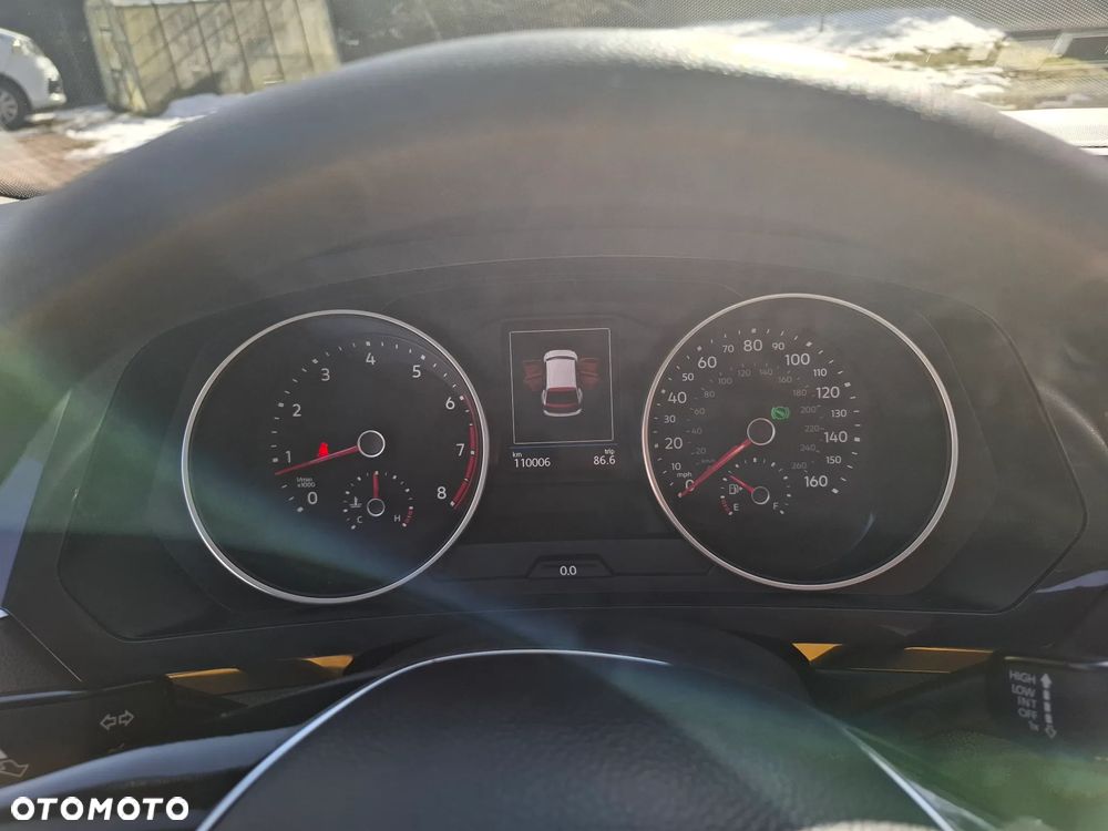 Volkswagen Tiguan - 19