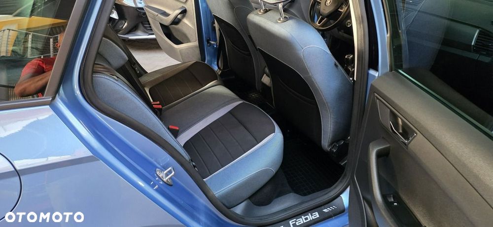 Skoda Fabia - 16