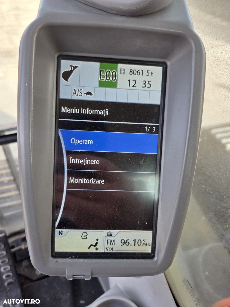 Hitachi ZX350, 2018, 8.061h, cupa noua, Masa operationala 35,6t, Inst hidr pe picon pe brate, inst hidr rotire, gresare automata, senile 90% ok, 3 pompe hidr HITACHI, produs in JAPONIA, Isuzu 282CP, Ad sapare 7,5m, ridica 22t, STARE F BUNA-PROMOTIE 89.900EUR - 9