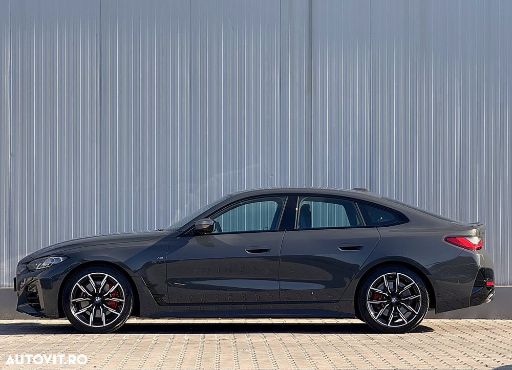 BMW M4 M440i xDrive AT MHEV - 10