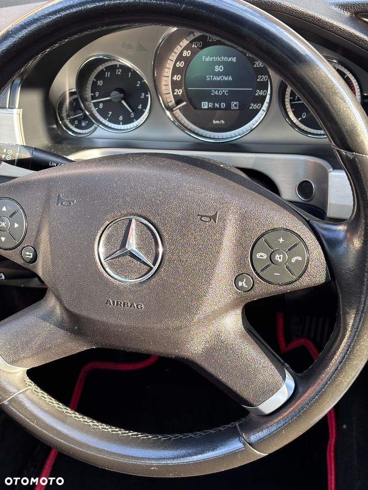 Mercedes-Benz Klasa E 220 CDI DPF BlueEFFICIENCY Automatik - 18