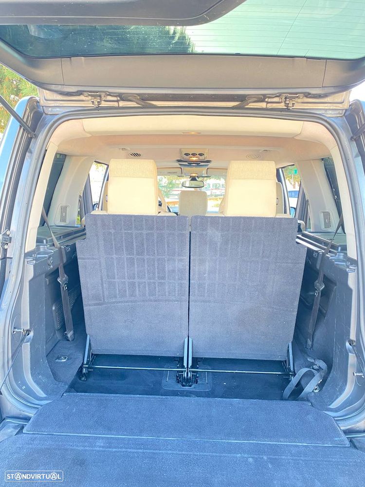 Land Rover Discovery 2.7 TD V6 S Auto. - 11