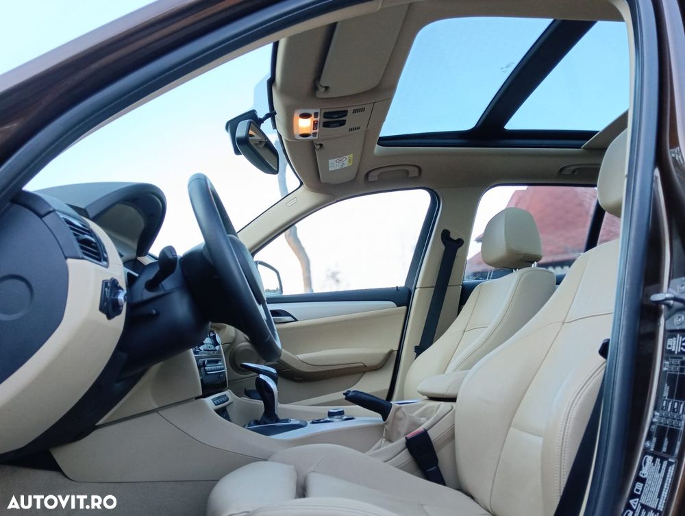 BMW X1 xDrive20d Aut. Sport Line - 11