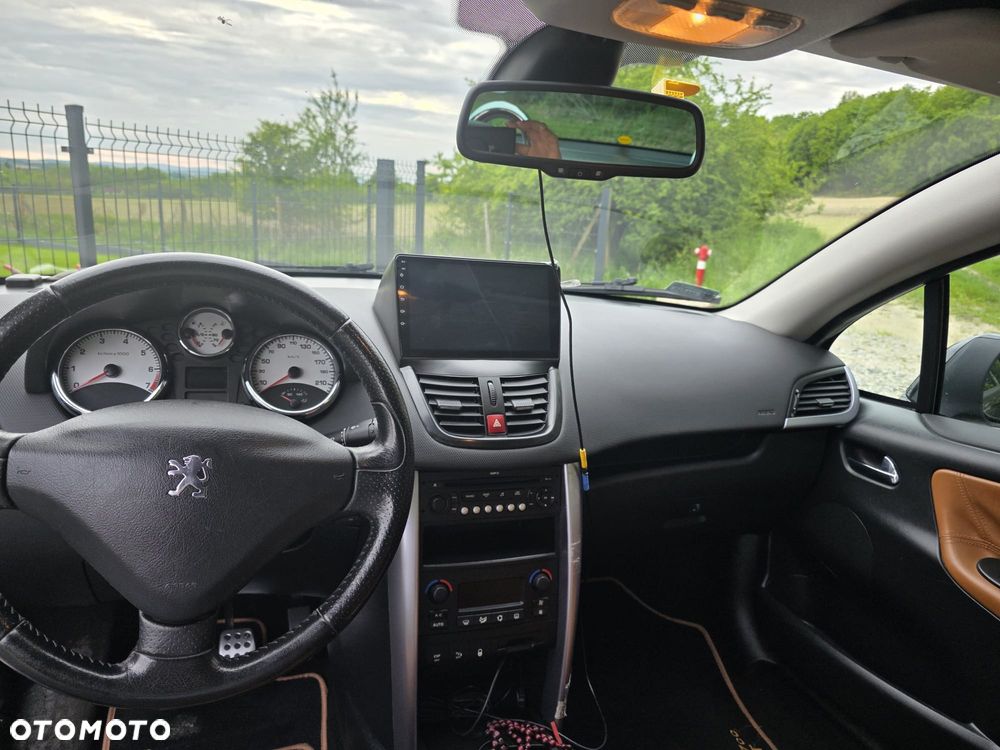 Peugeot 207 CC 1.6 Sport - 14