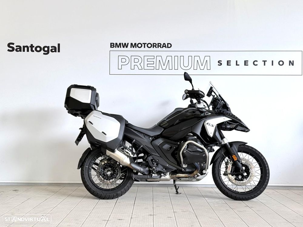 BMW R 1300 GS TRIPLE BLACK - 2