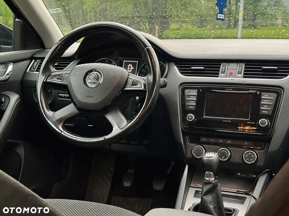 Skoda Octavia 1.8 TSI Ambition - 8