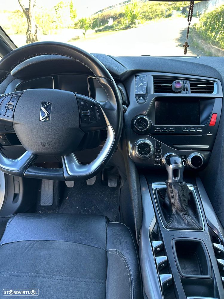 Citroën DS5 1.6 BlueHDi So Chic - 13