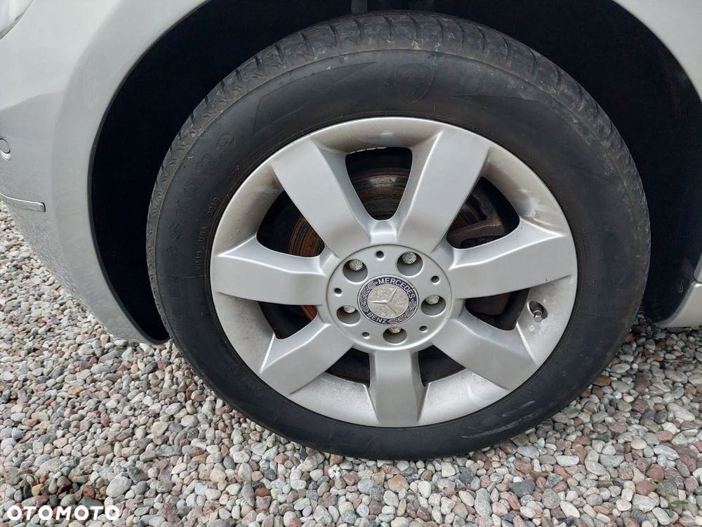 Mercedes-Benz Klasa A 180 CDI Autotronic Avantgarde DPF - 12