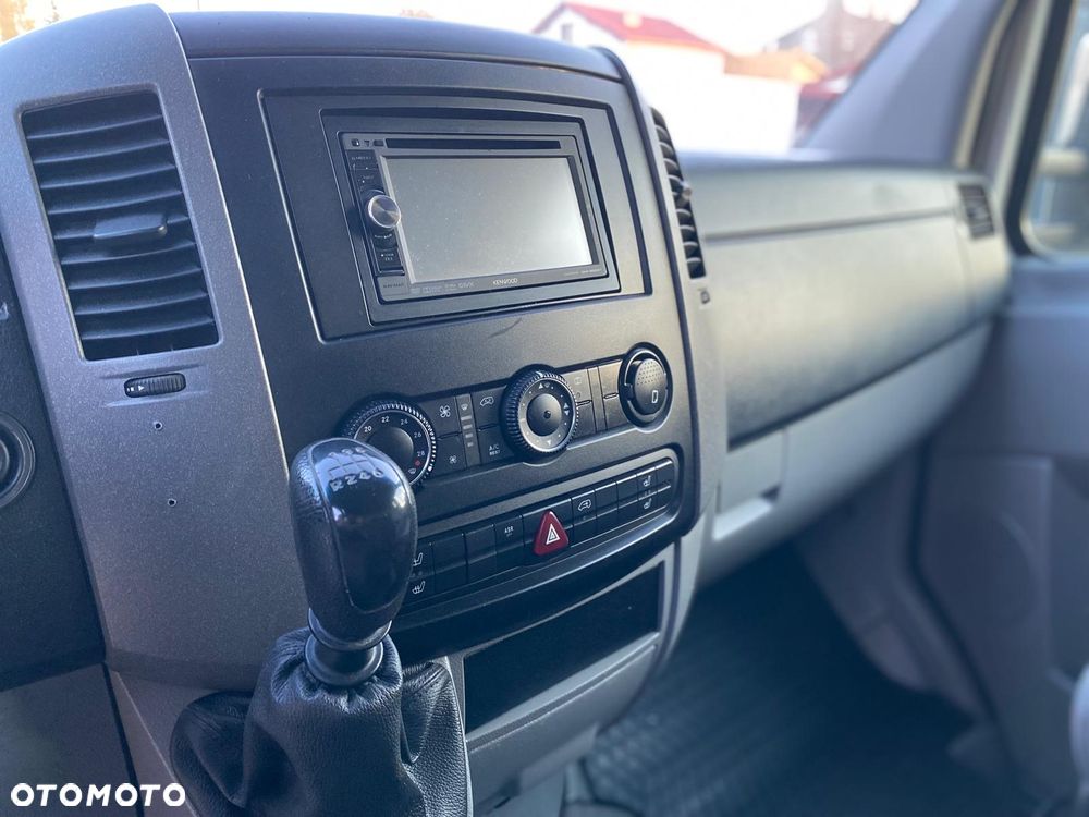 Volkswagen CRAFTER - 22