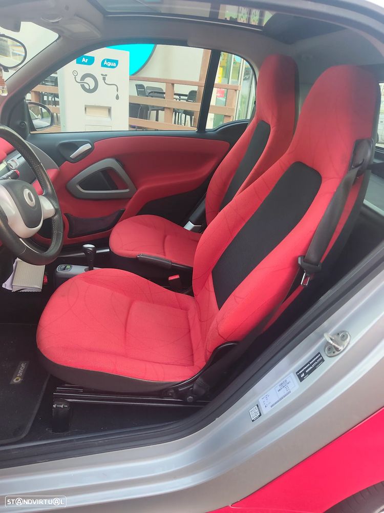 Smart ForTwo Coupé 1.0 mhd Passion 71 Softouch - 13