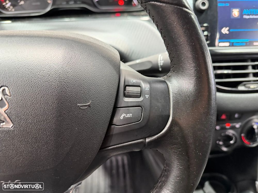 Peugeot 2008 - 21