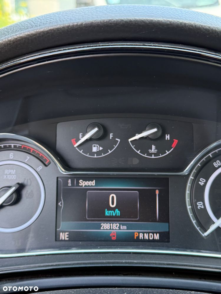 Buick Regal - 20