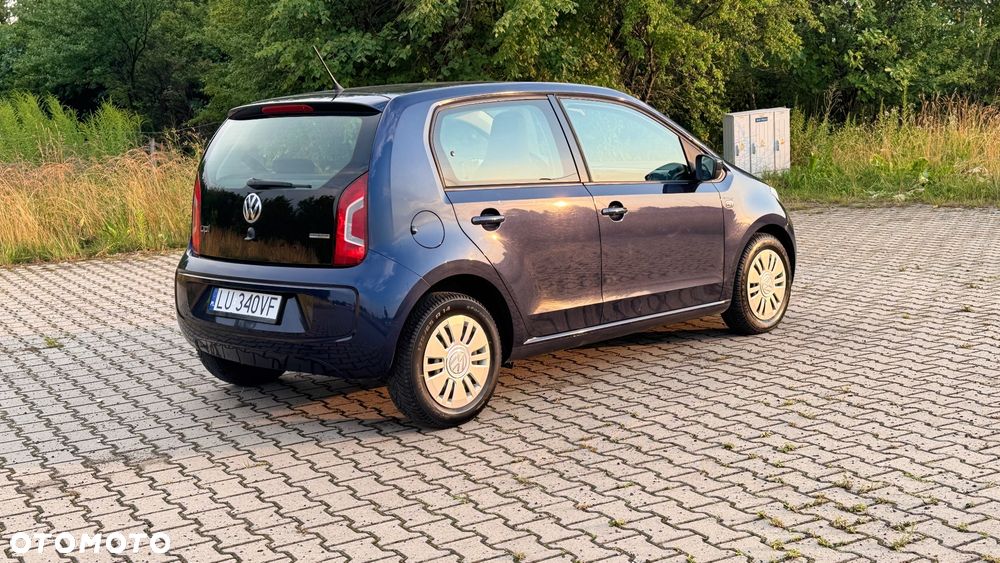 Volkswagen up! - 4