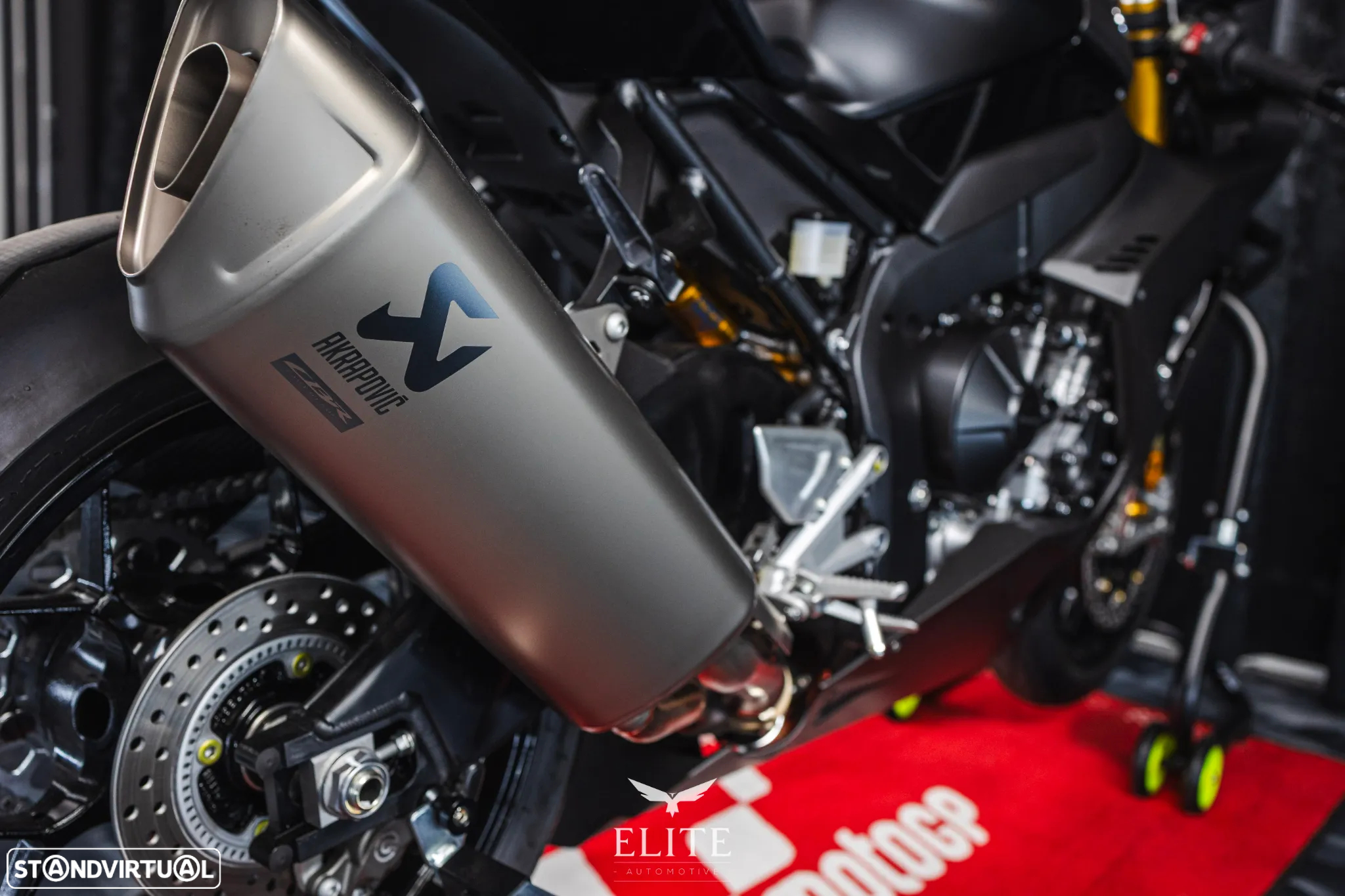 Honda CBR CBR RR R Sp Carbon Edition 71/300 - 18