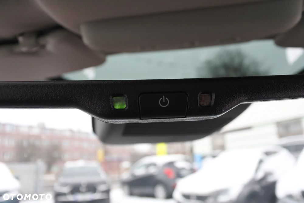 Nissan Qashqai 1.2 DIG-T Xtronic TEKNA - 27