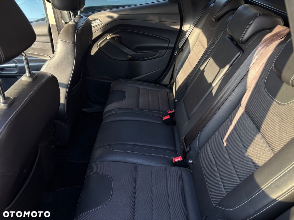 Ford Kuga 2.0 TDCi 4x4 SYNC - 12