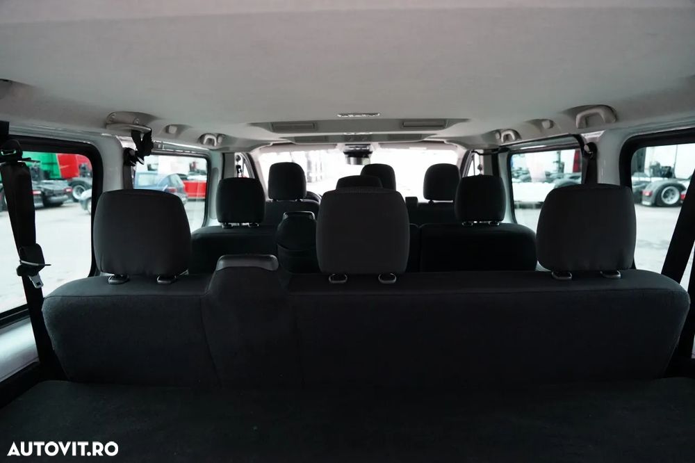 Renault TRAFIC III / AUTOBUS / 9 LOCURI / PRIMUL PROPRIETAR / DEALER POLONESE / 2022 / - 37