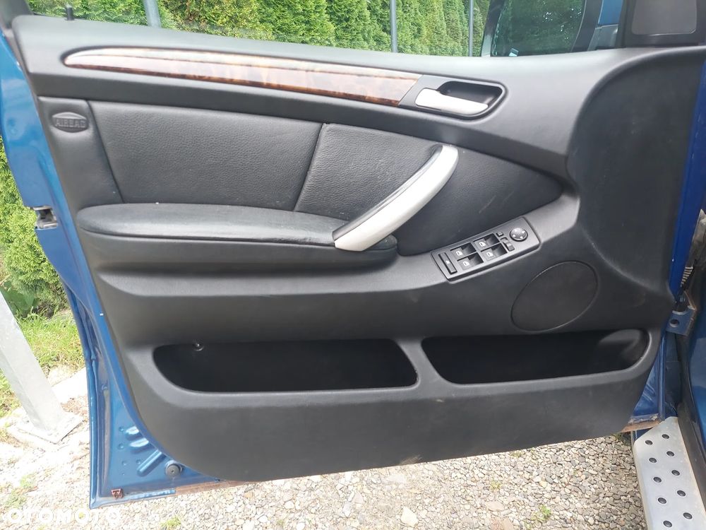 BMW X5 - 11