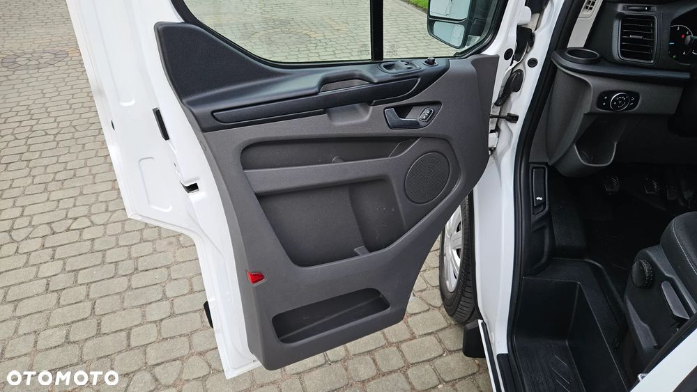 Ford Custom 2,0 TDCI L2 Długi Klima Webasto Kamera Podgrzewana Szyba Hak - 12