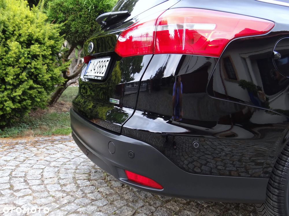 Ford Focus 1.0 EcoBoost Titanium ASS - 23