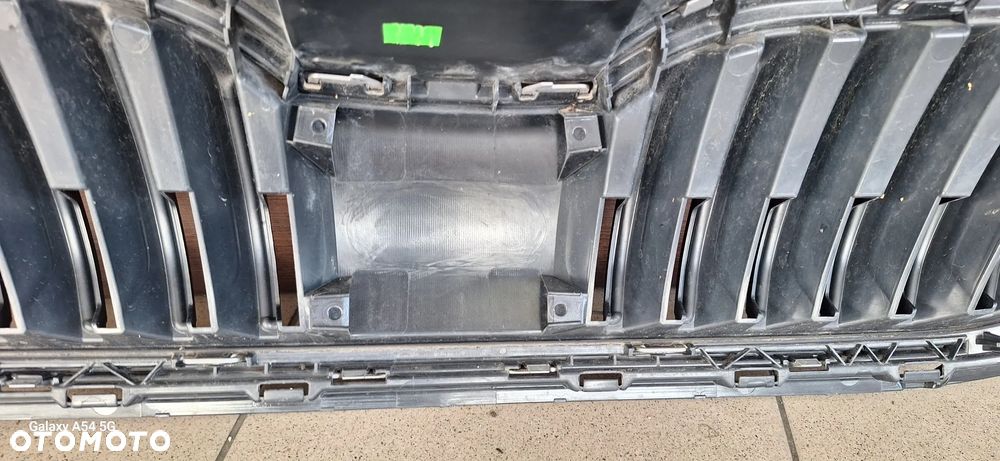 Skoda Octavia III Grill Atrapa Chłodnicy 5E0853653A - 14
