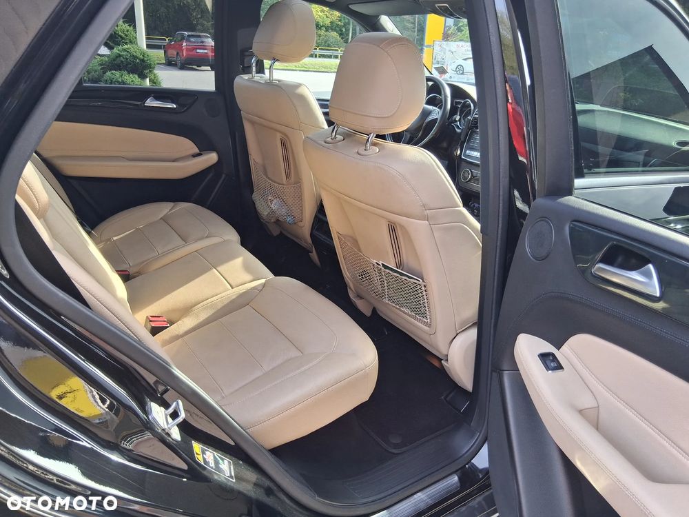 Mercedes-Benz GLE 350 d 4-Matic - 11