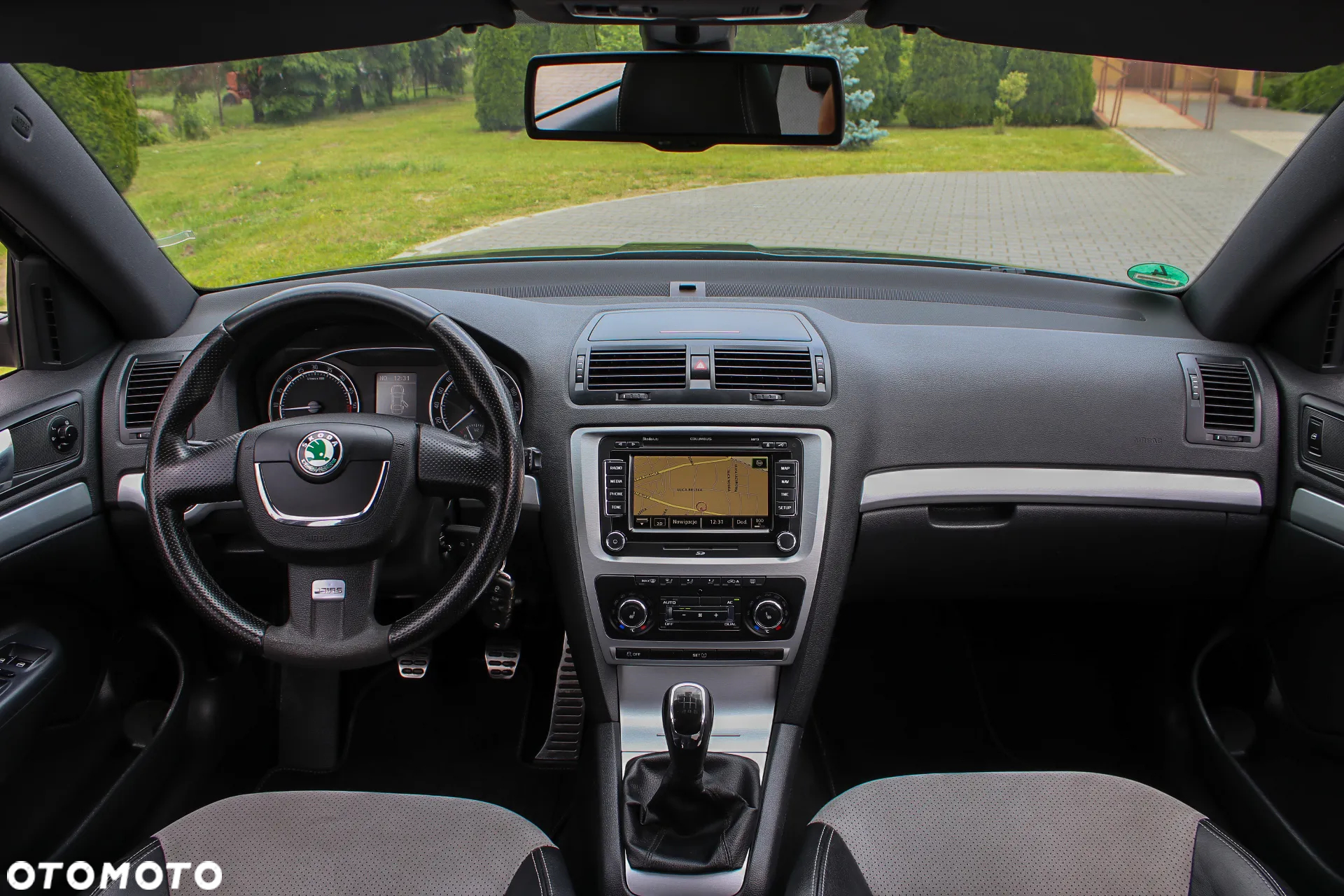 Skoda Octavia 2.0 TDI CR DPF RS - 18