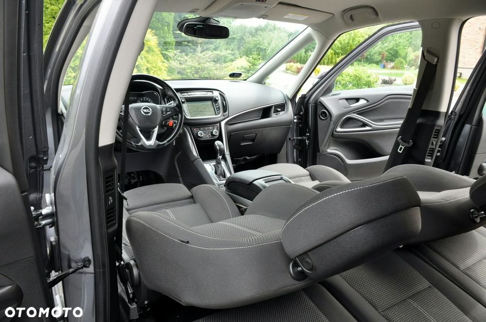 Opel Zafira - 28