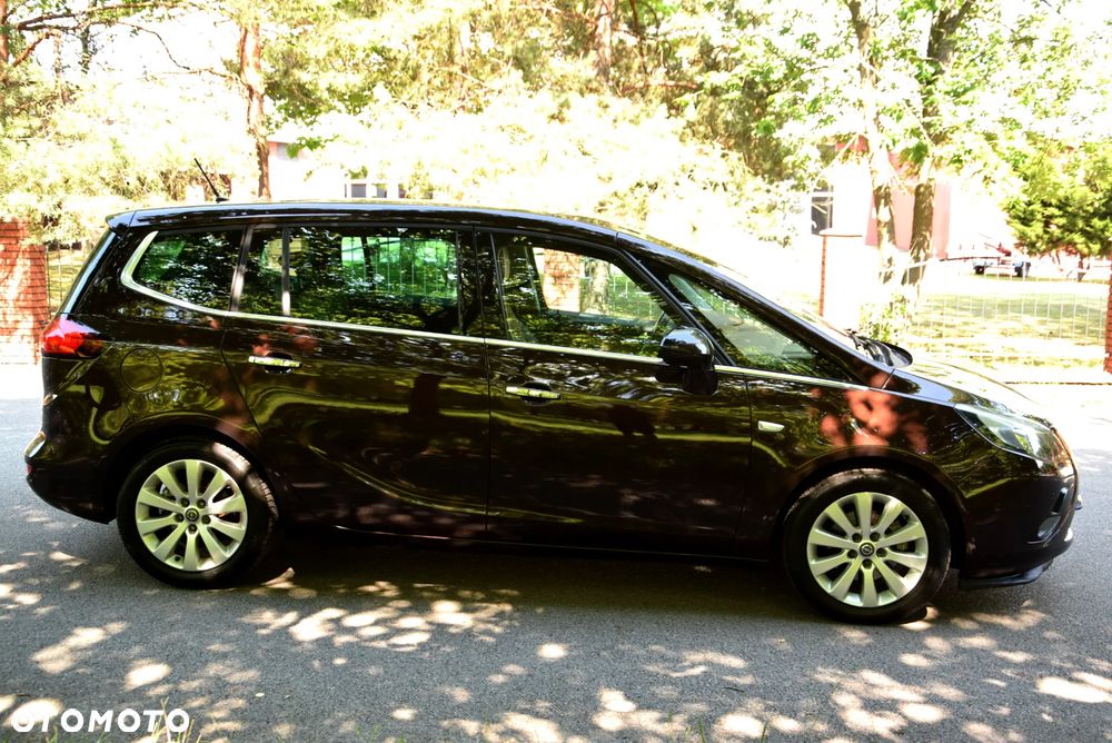 Opel Zafira 1.4 T Cosmo - 9