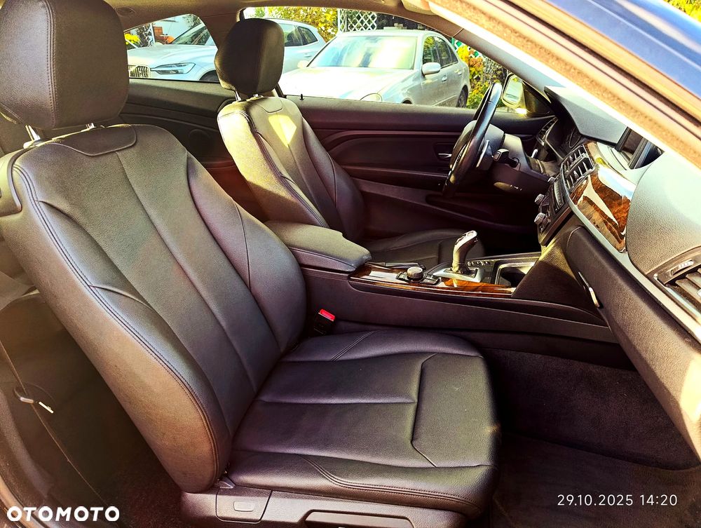 BMW Seria 4 428i Coupe - 24