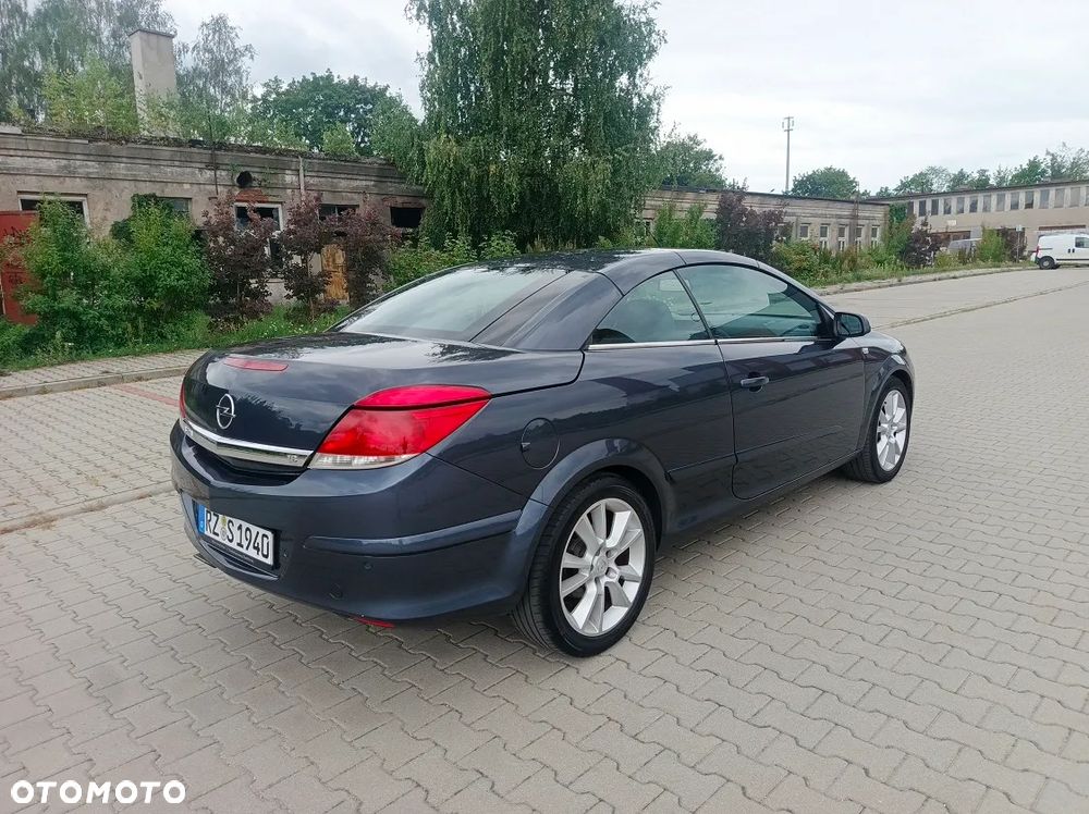 Opel Astra 1.8 Endless Summer - 4