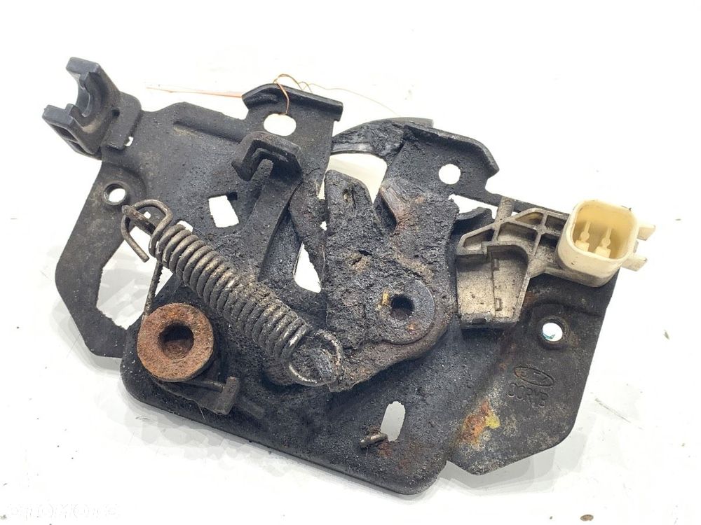 ZAMEK MASKI PRZÓD - 69.00 PLN - FORD FIESTA VI (CB1, CCN) 2008 - 2022 1.4 TDCi 51 kW [70 KM] olej - 3