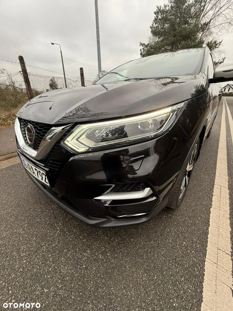 Nissan Qashqai 1.2 DIG-T Xtronic TEKNA+ - 29