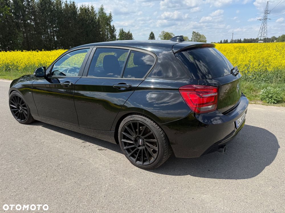 BMW Seria 1 120d Sport Line - 3