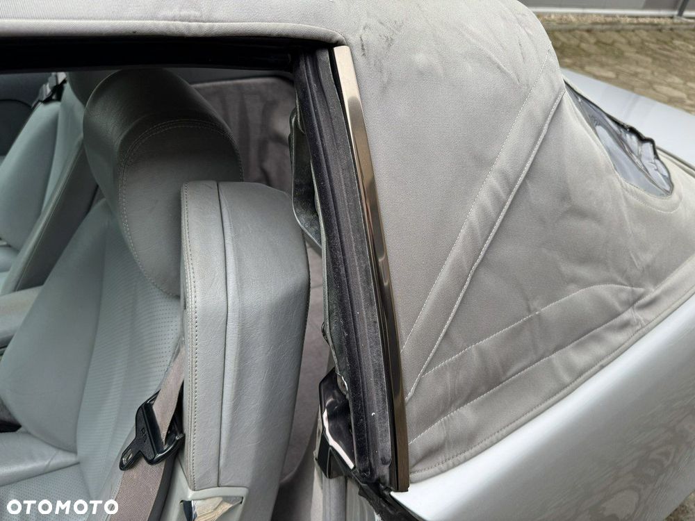 Mercedes-Benz SL - 21