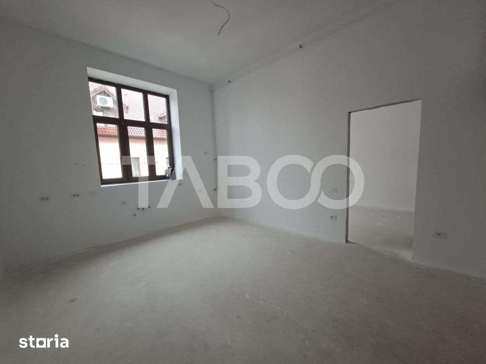 Apartament de vanzare 3 camere 3 bai zona centrala - predare la ALB — fotografia 1