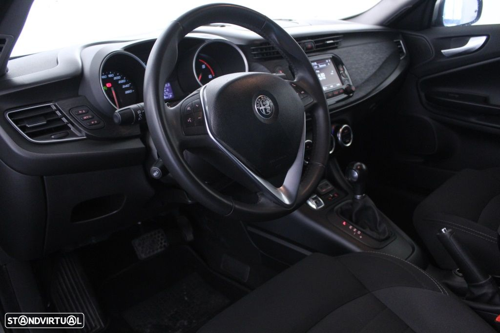 Alfa Romeo Giulietta 1.6 JTDm Super TCT - 21