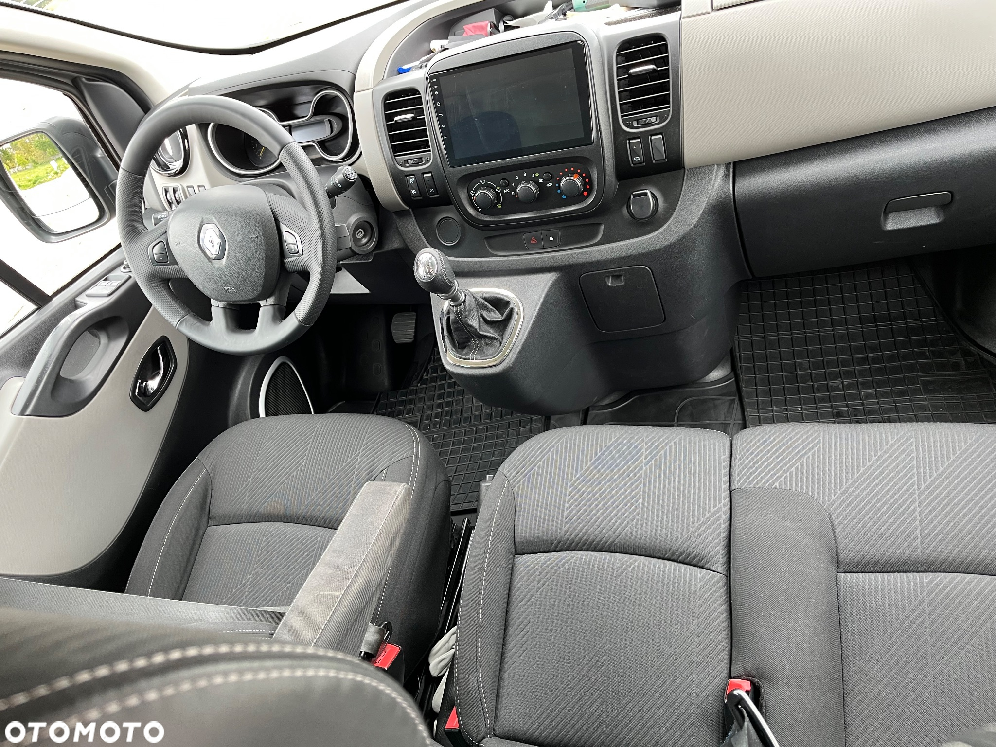 Renault Trafic Grand Passenger 3,0t Pack Clim - 13