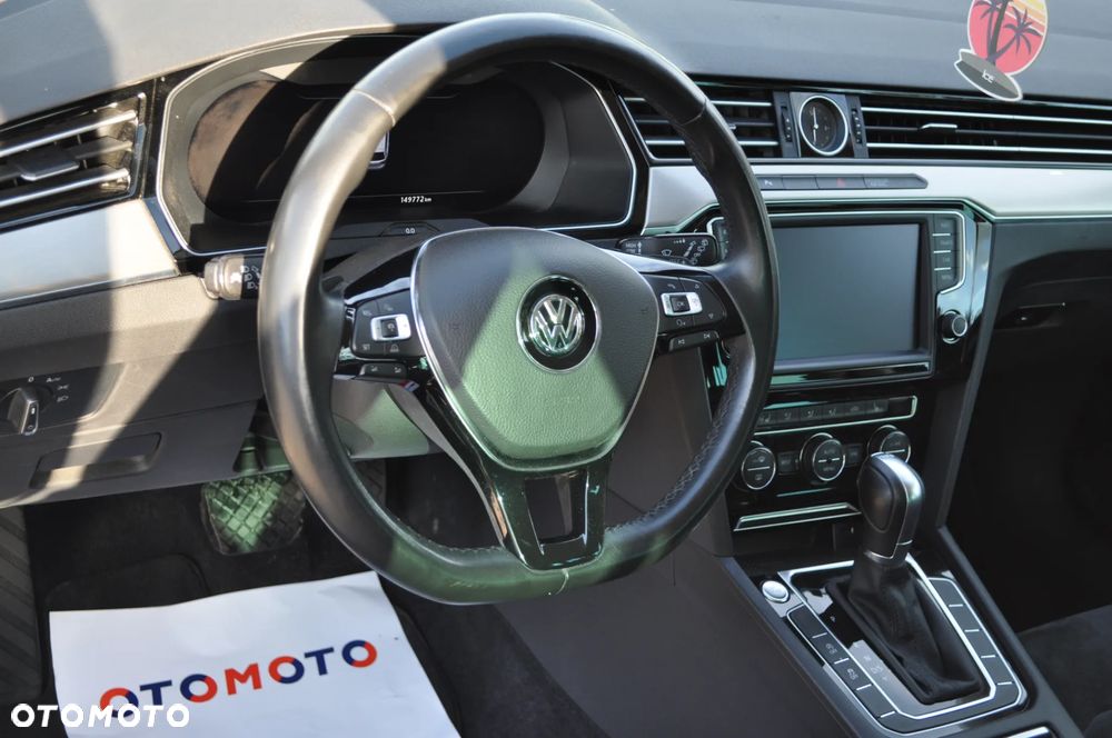 Volkswagen Passat 1.8 TSI (BlueMotion Technology) DSG Highline - 19