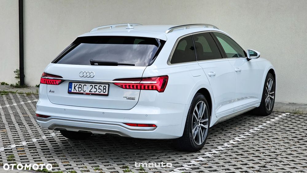 Audi A6 Allroad - 37